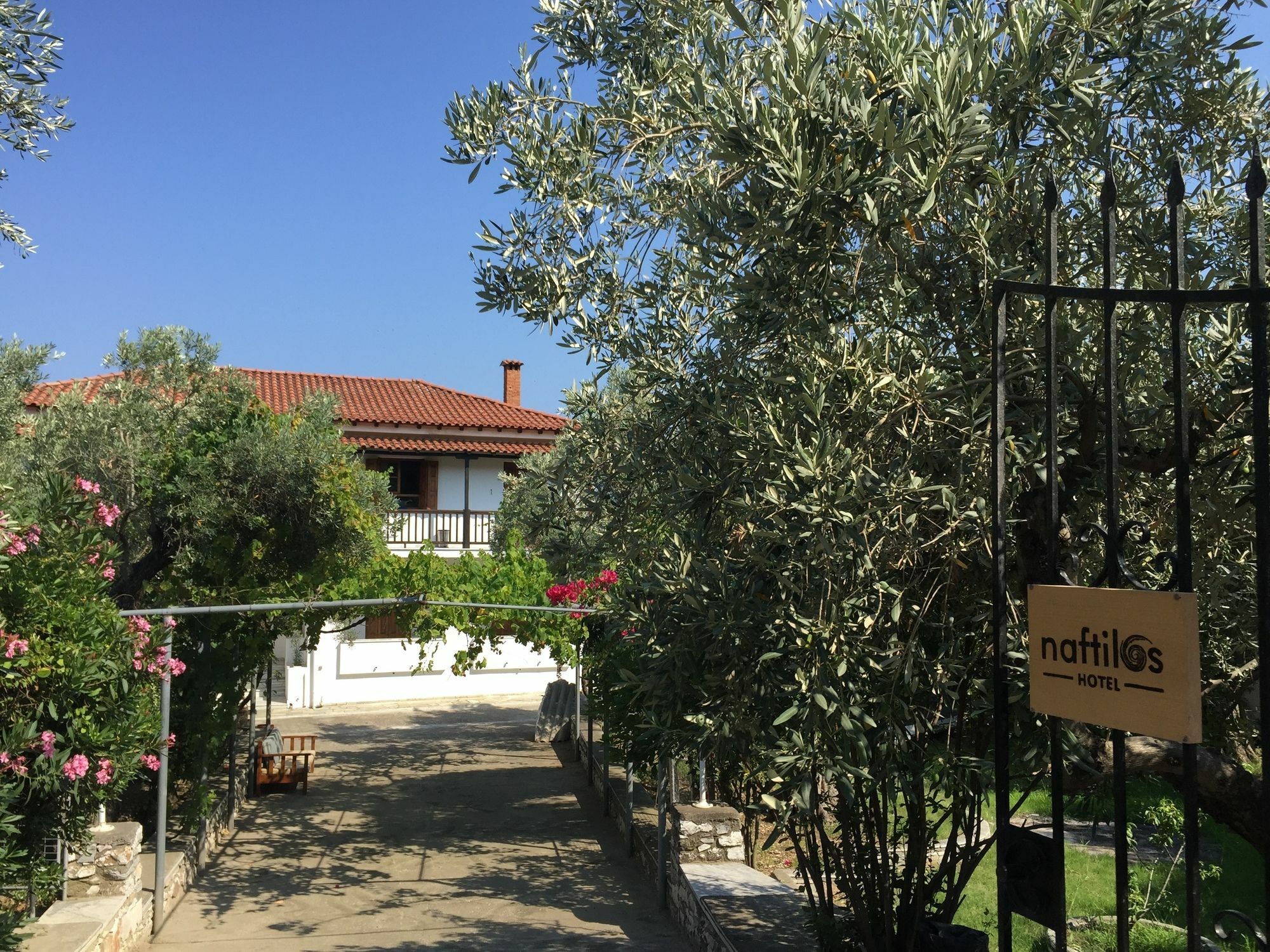 Naftilos Skiathos Экстерьер фото